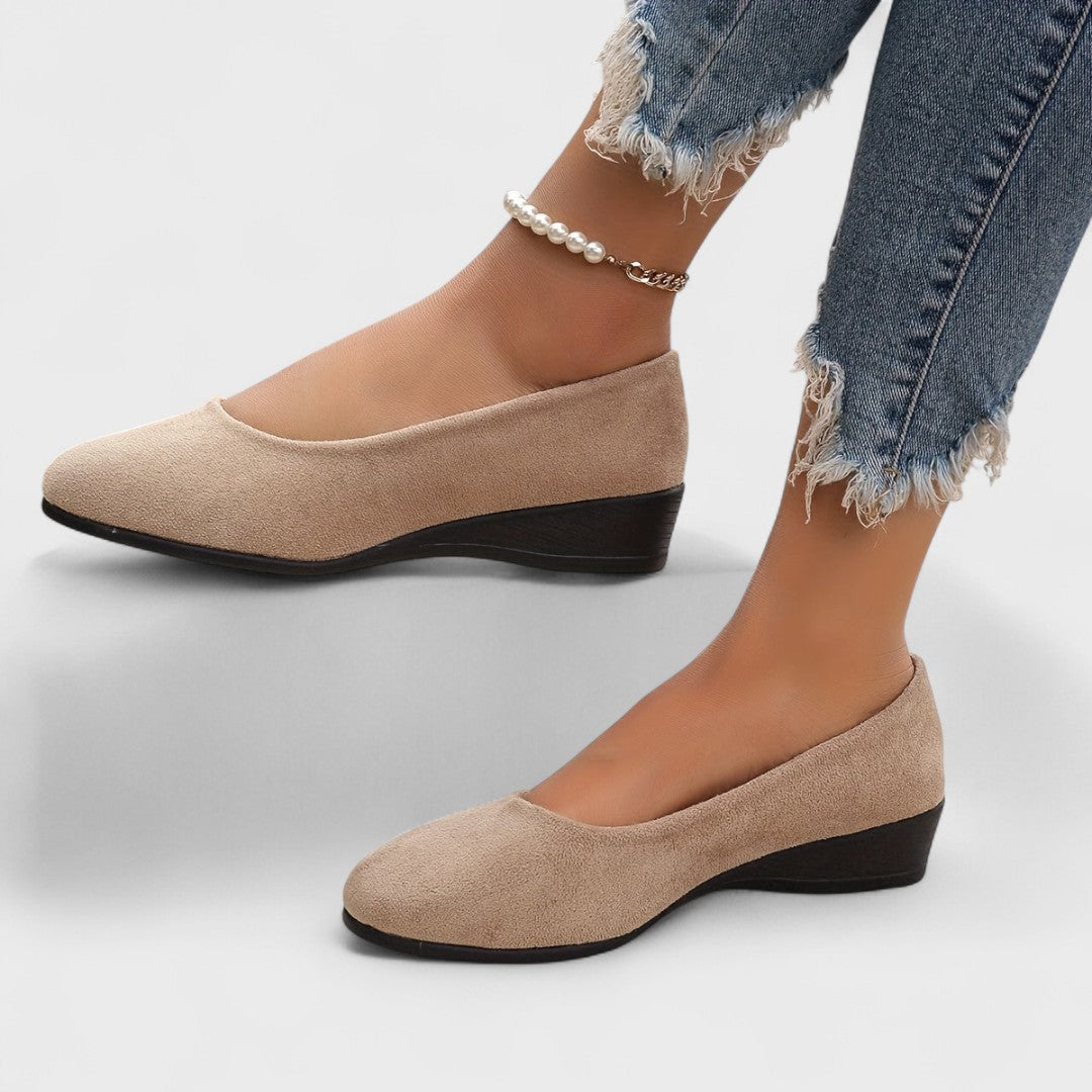 Éliane – Wygodne baleriny z podwyższonym obcasem
