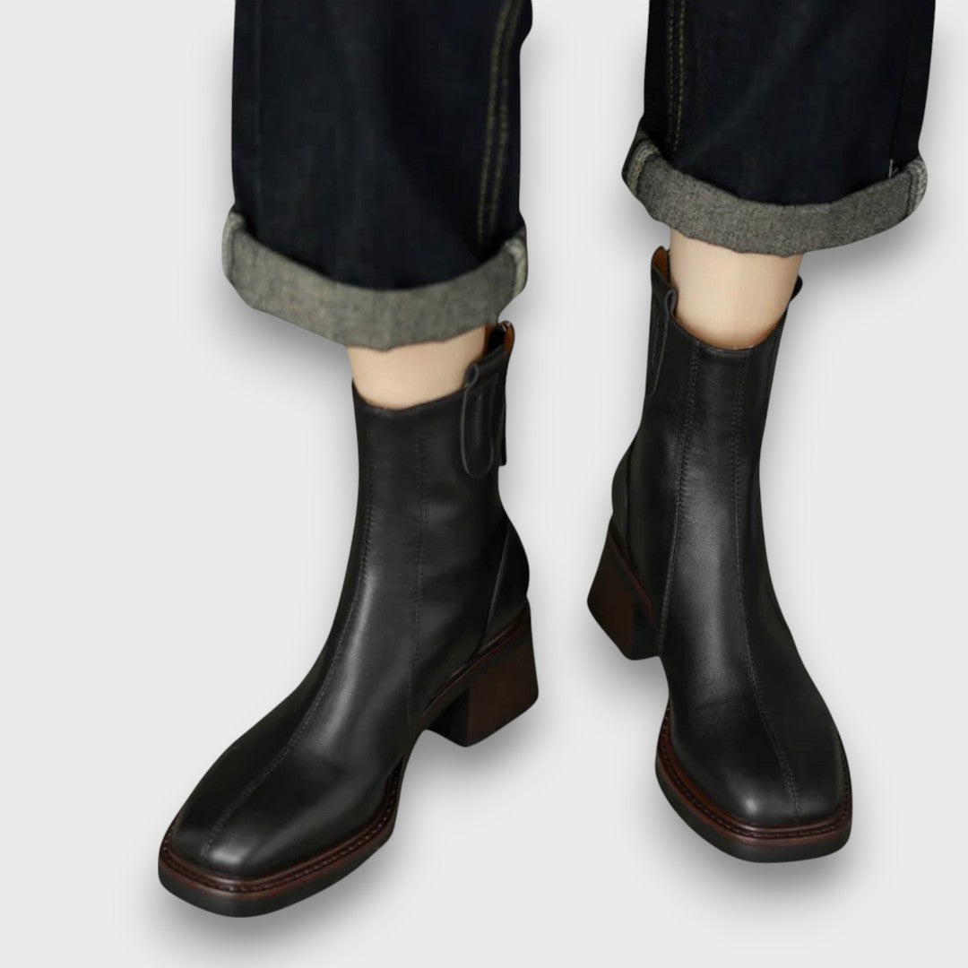 Fien – Klasyczne botki skórzane