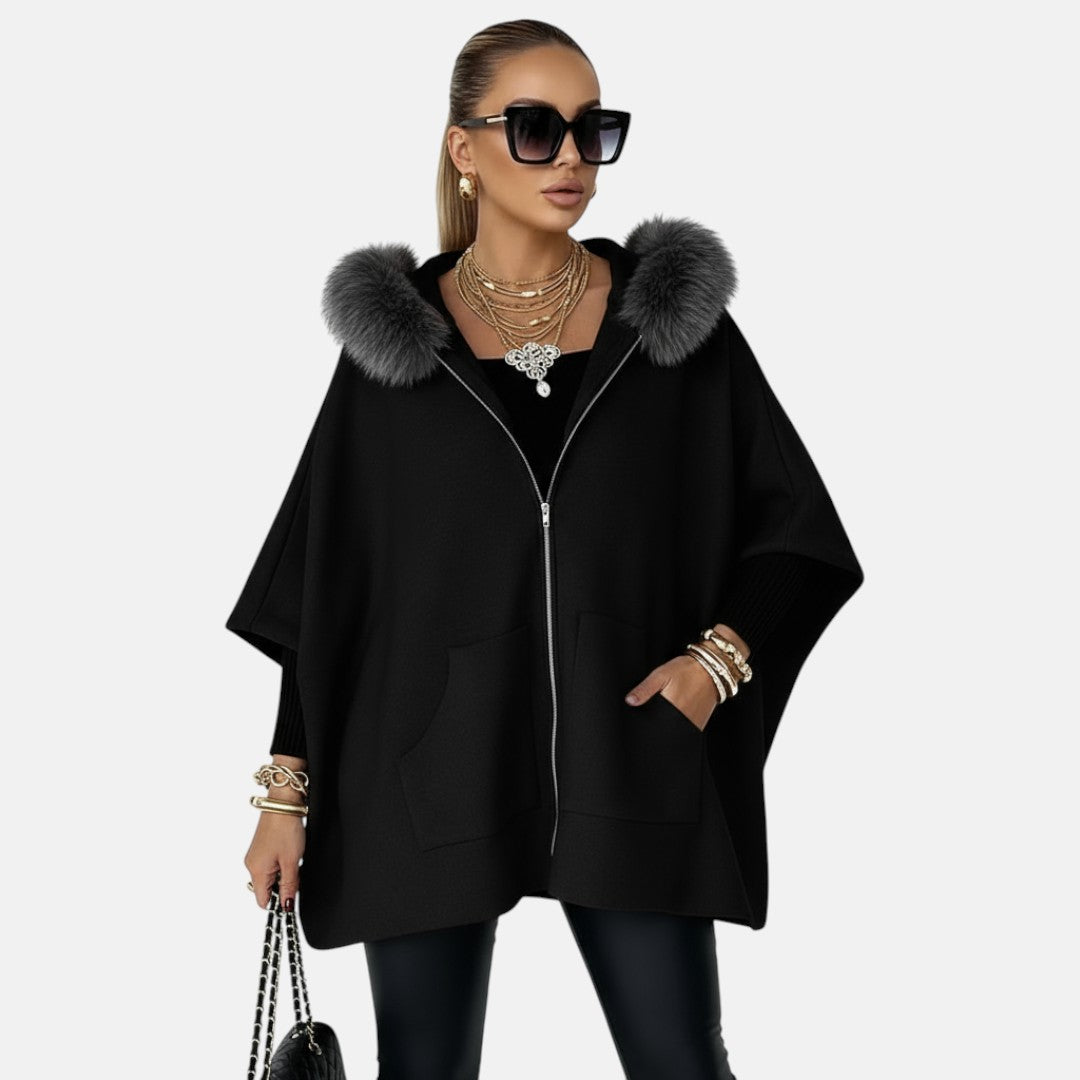 Magdalena - Swobodna kurtka z kapturem i futrzanym kołnierzem